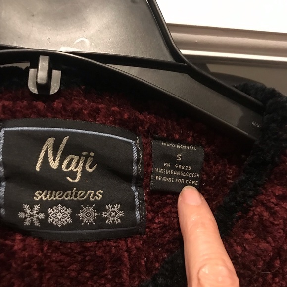 Naji sweater - Picture 2 of 3
